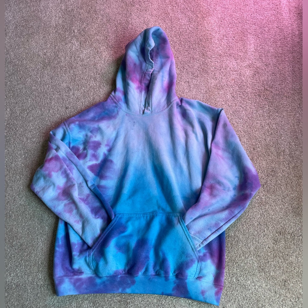 Gildan tie dye hoodie